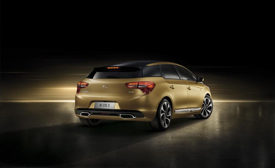  DS 5 2015 года  (CN) (фото 2 из 2)